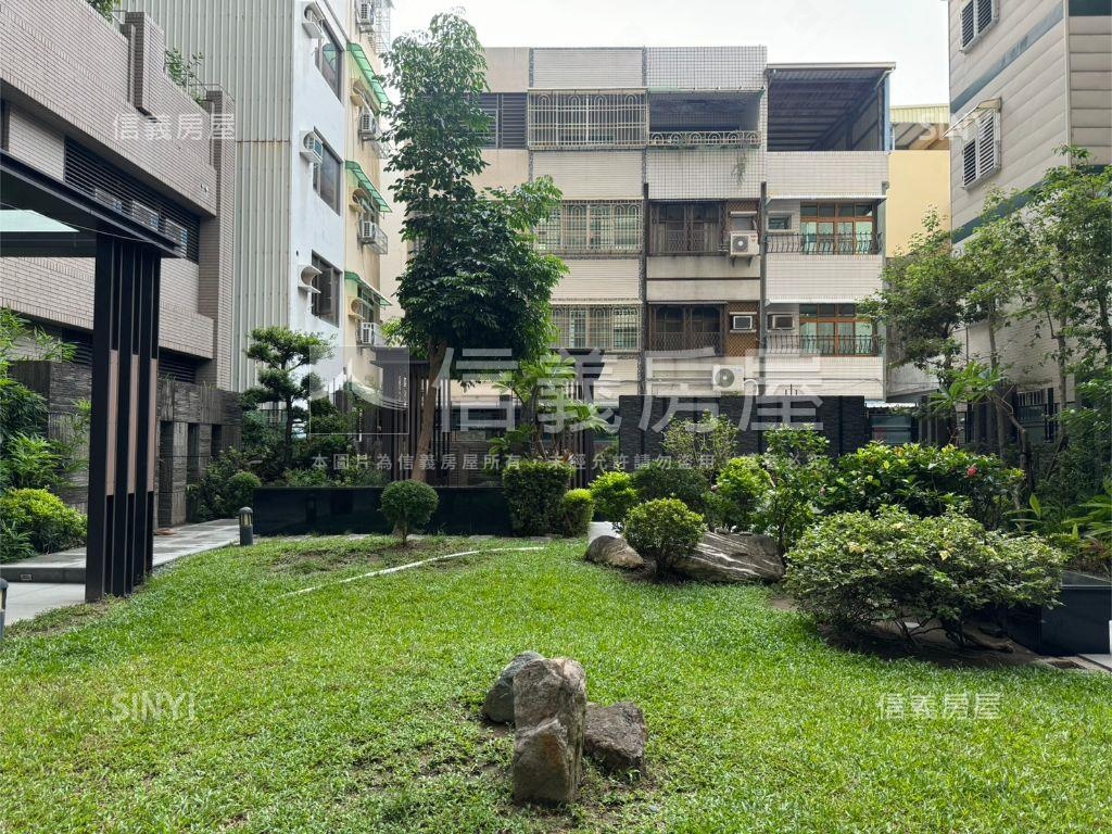夢想館露台捷運美宅附車位房屋室內格局與周邊環境
