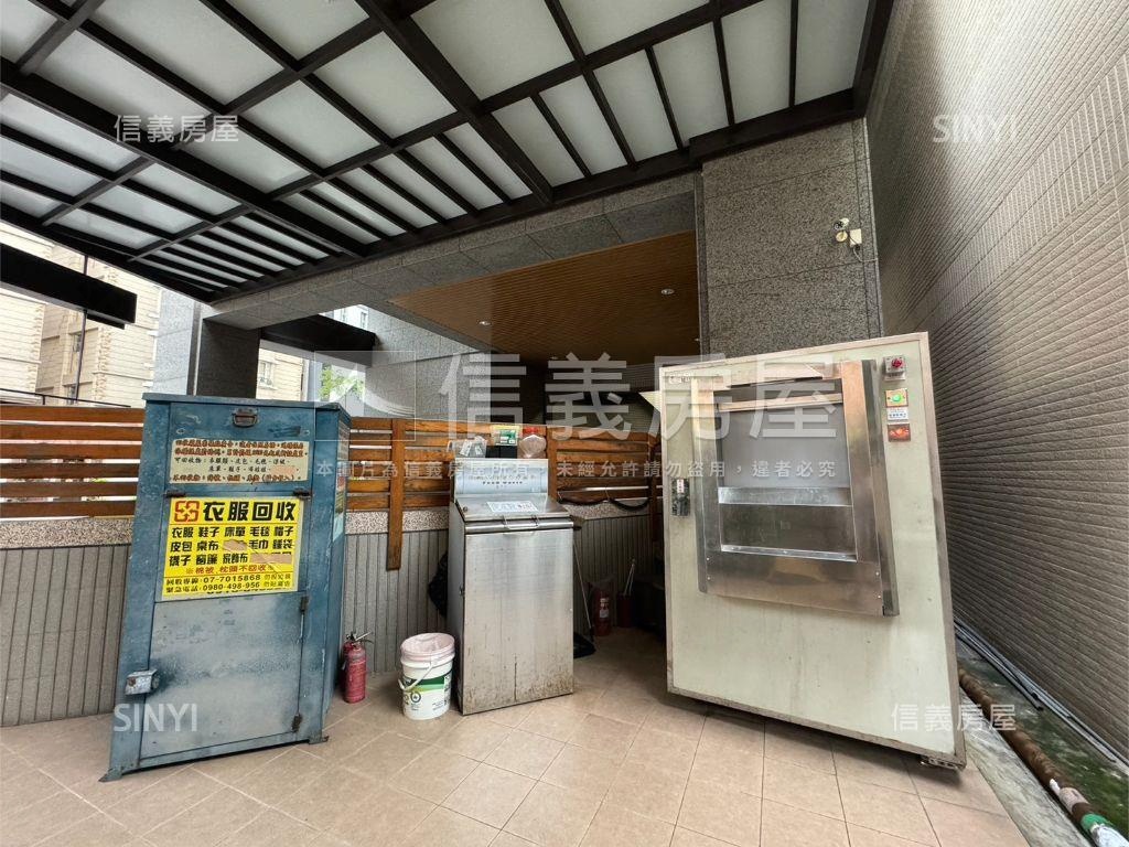 夢想館露台捷運美宅附車位房屋室內格局與周邊環境