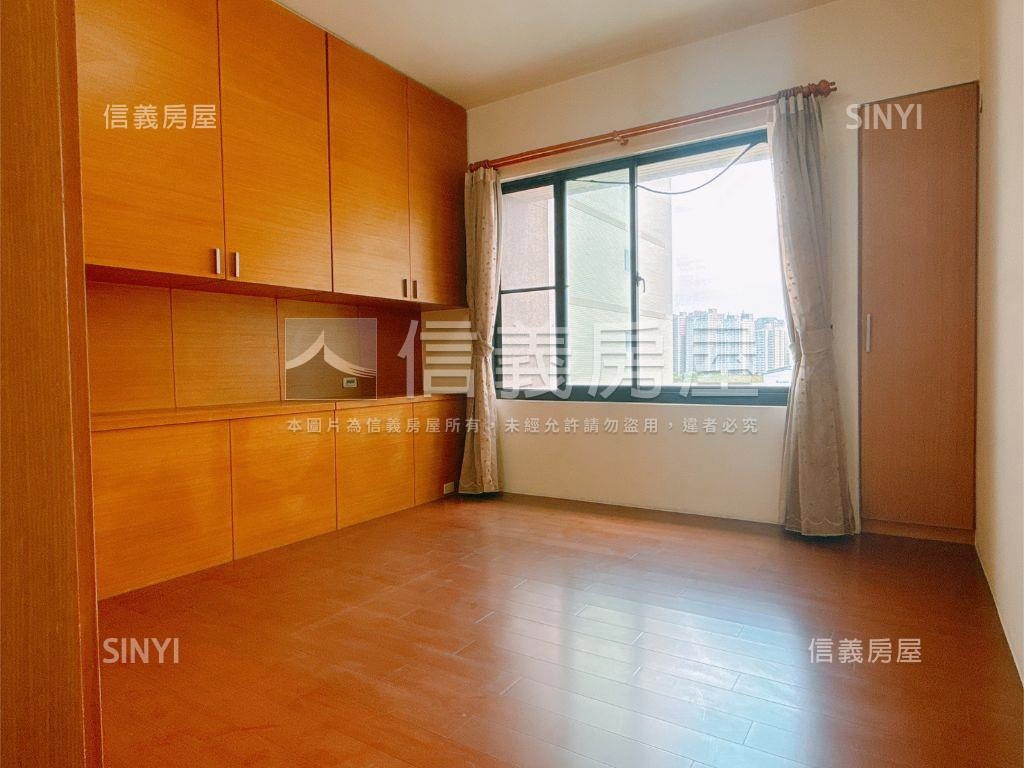 最上石採光三房平車房屋室內格局與周邊環境