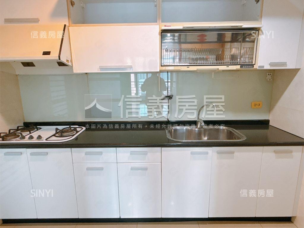 最上石採光三房平車房屋室內格局與周邊環境