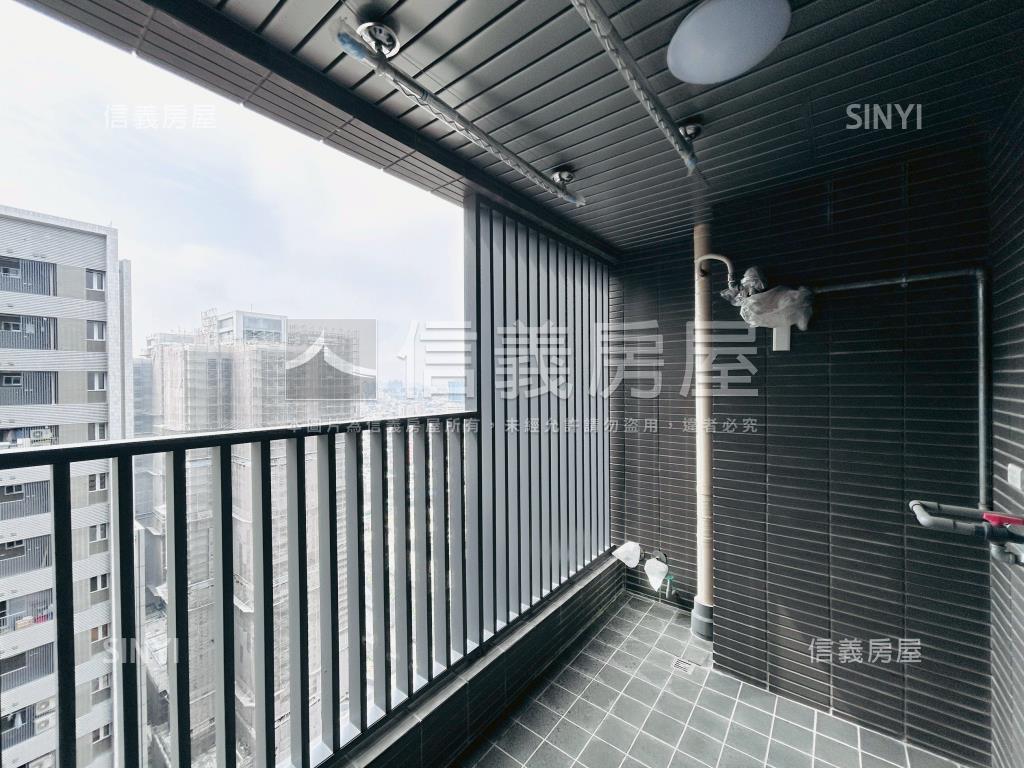 東騰青一，公園溪景房屋室內格局與周邊環境