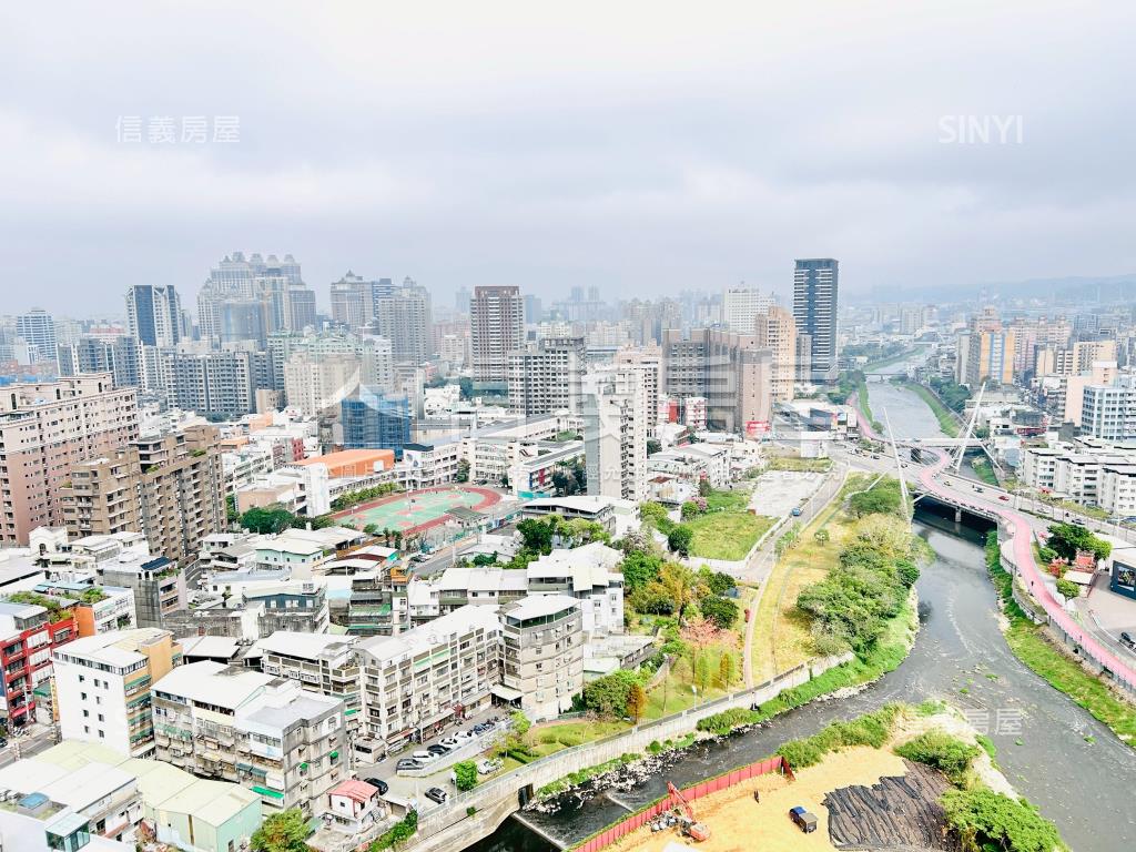 東騰青一，公園溪景房屋室內格局與周邊環境