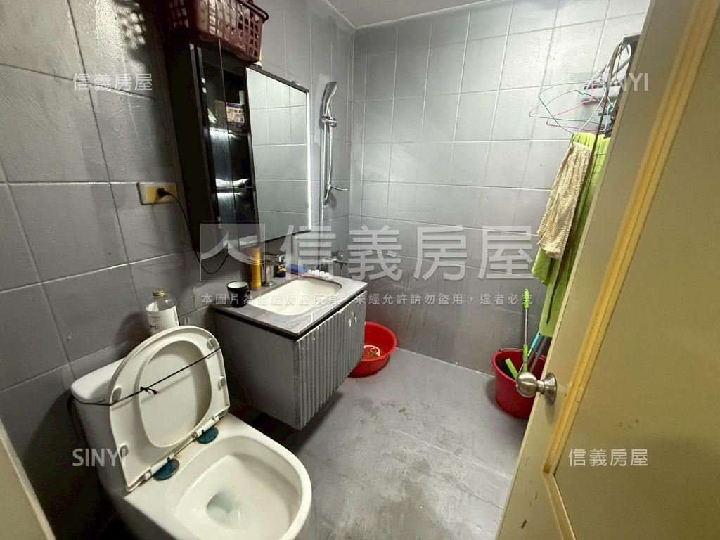 首購高樓景觀三房房屋室內格局與周邊環境