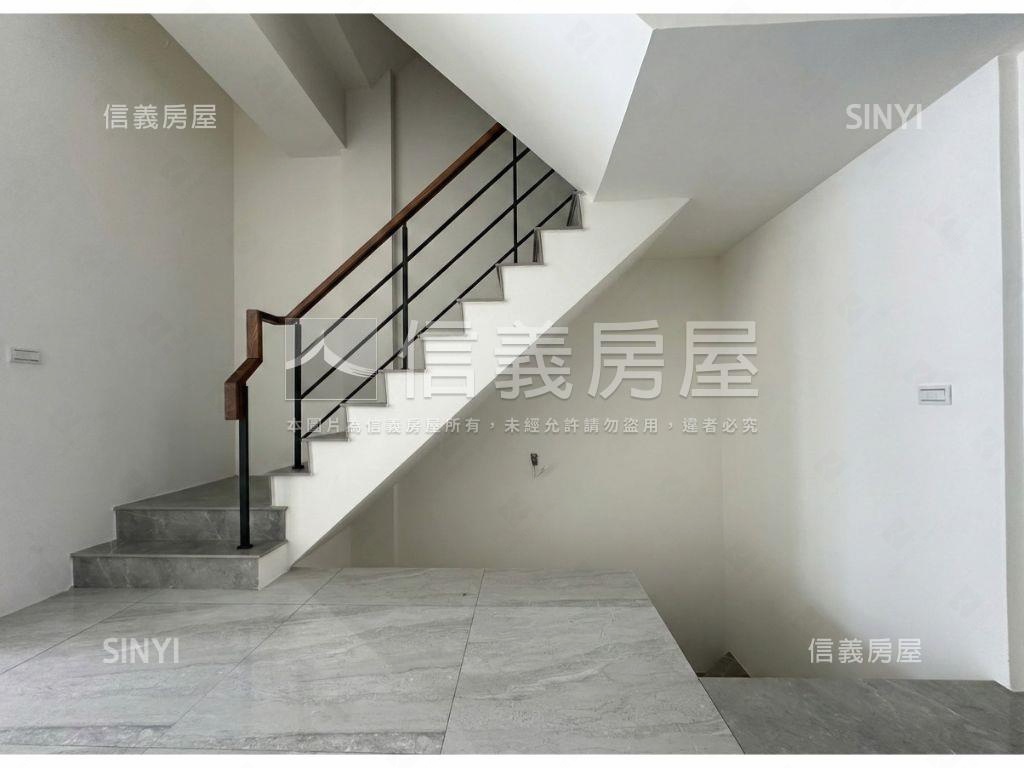 九分子約六米面寬臨路電透房屋室內格局與周邊環境