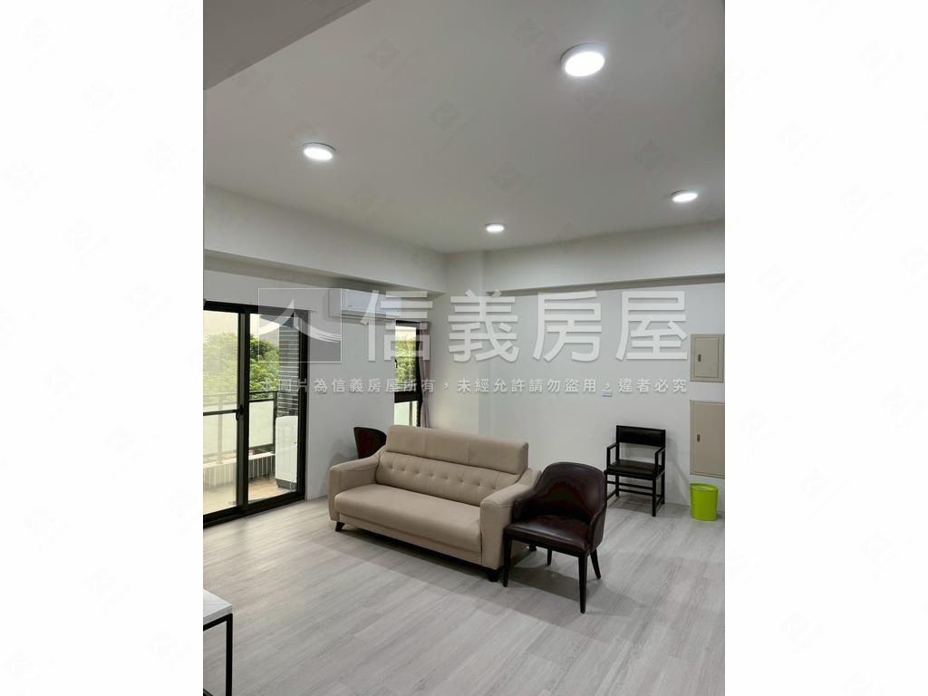 旗山醫院對面金雞母新店住房屋室內格局與周邊環境