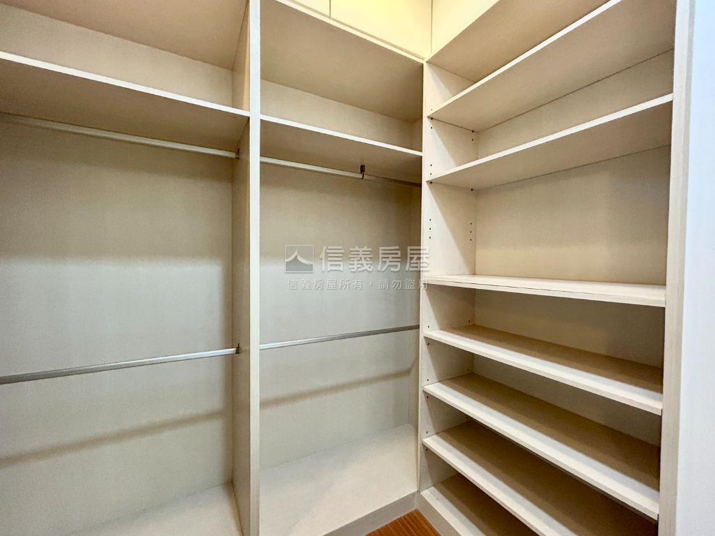 康橋首席˙捷運豪邸房屋室內格局與周邊環境