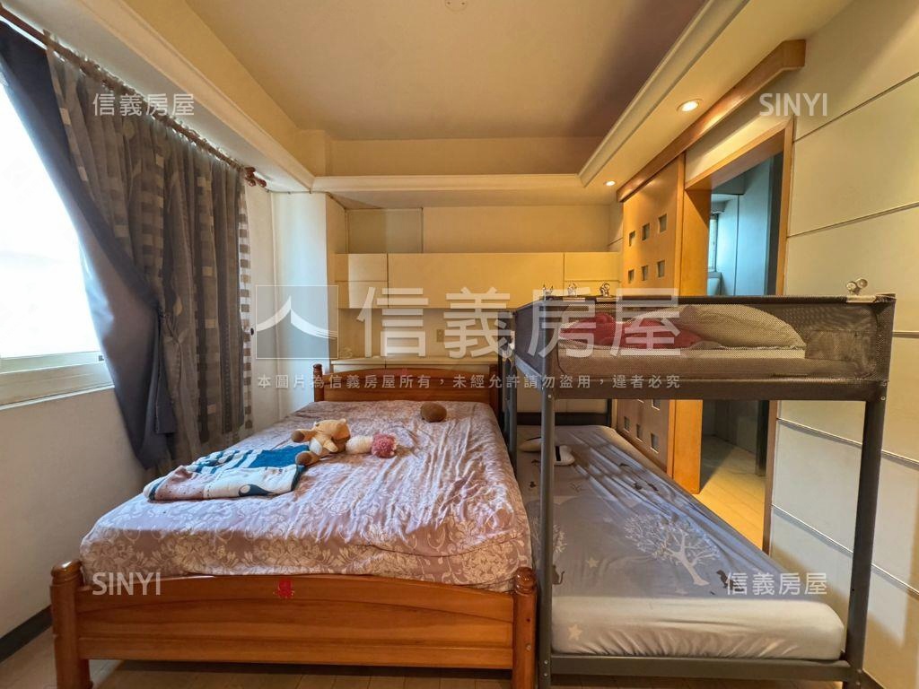 根地臻品三房車位房屋室內格局與周邊環境