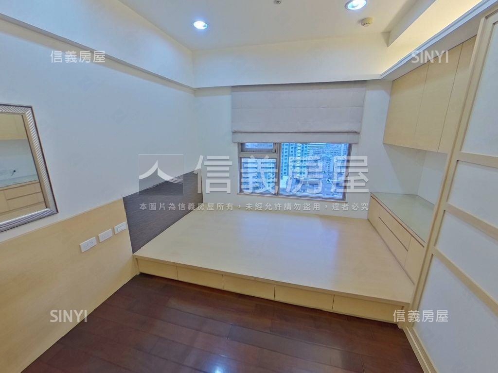 力麒樓中樓美景美屋雙車位房屋室內格局與周邊環境