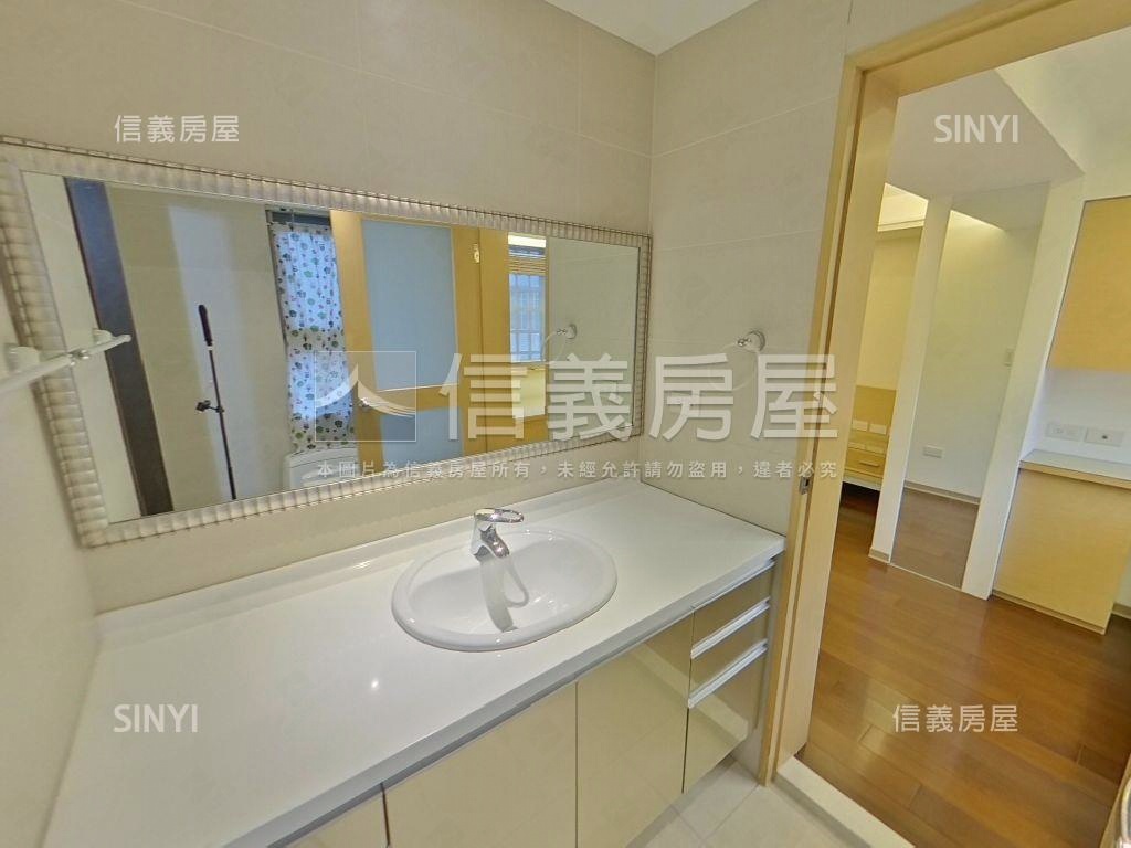 力麒樓中樓美景美屋雙車位房屋室內格局與周邊環境