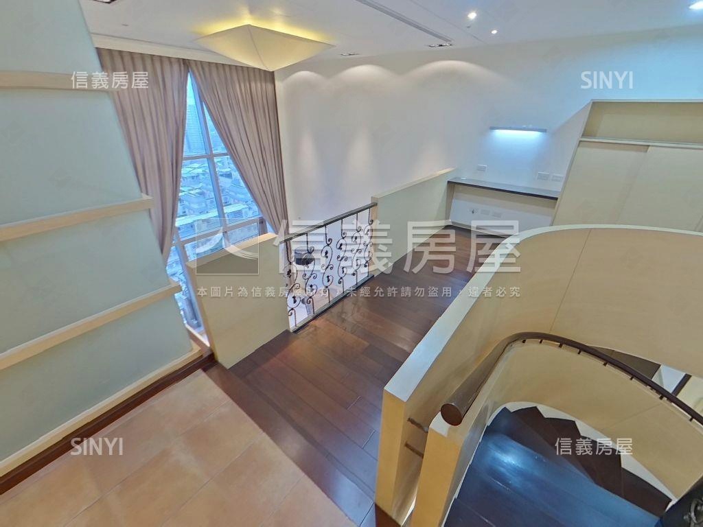 力麒樓中樓美景美屋雙車位房屋室內格局與周邊環境