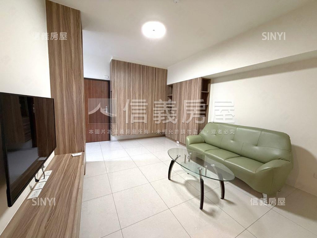 ｉ世界採光質感裝潢２房房屋室內格局與周邊環境