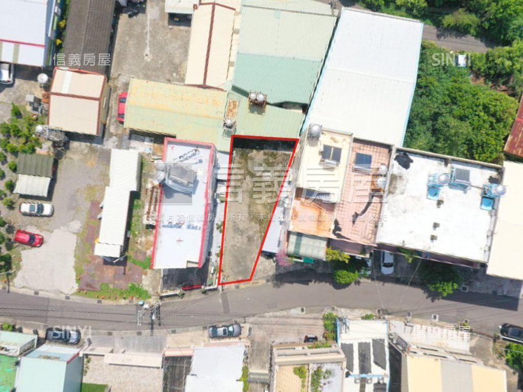 軟體園區臨路土地房屋室內格局與周邊環境