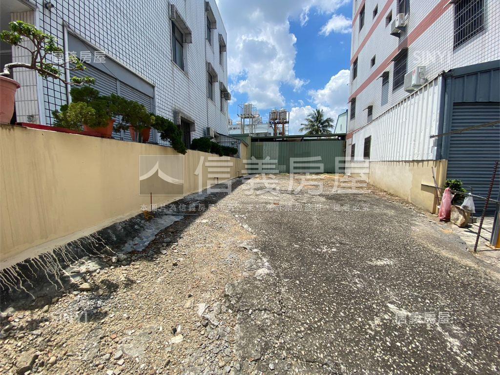 軟體園區臨路土地房屋室內格局與周邊環境
