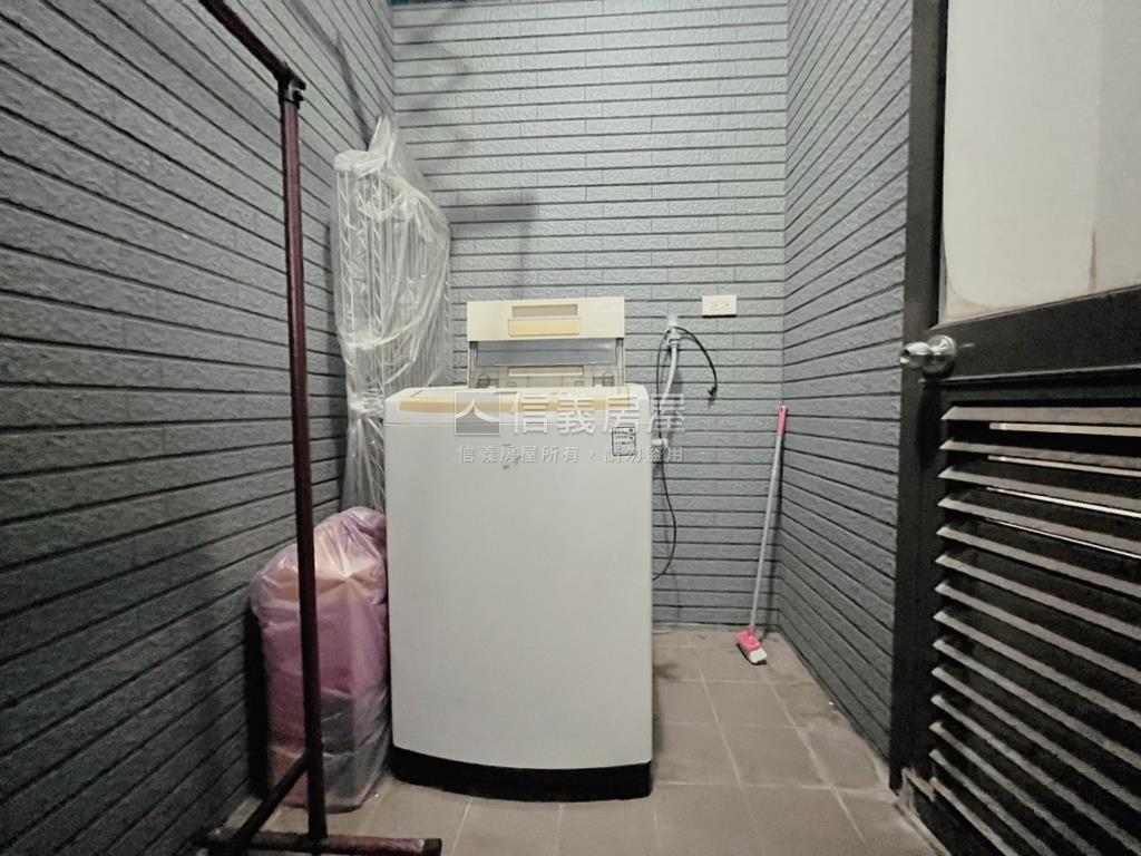 近松竹捷運２房＋車位房屋室內格局與周邊環境