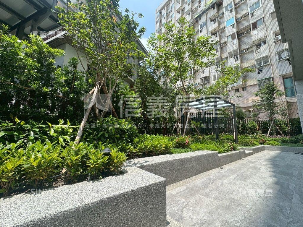 東大萌店面附平車位房屋室內格局與周邊環境