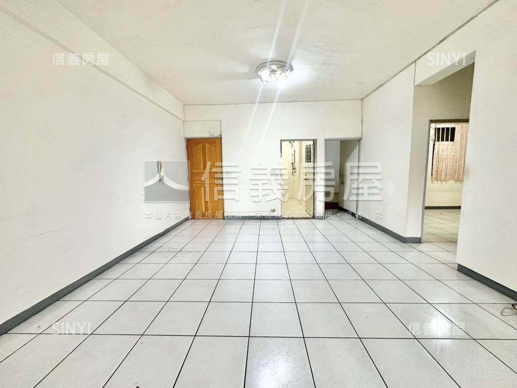 步行捷運國揚３樓美寓房屋室內格局與周邊環境