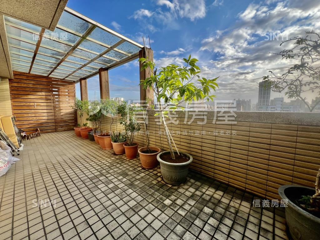 仁愛經典三房露臺戶房屋室內格局與周邊環境