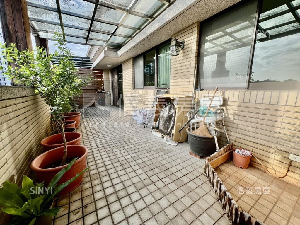 仁愛經典三房露臺戶房屋室內格局與周邊環境