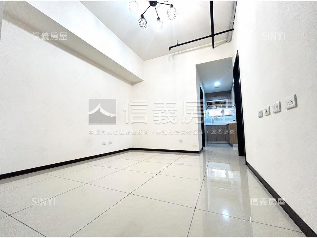 ⭐高樓層兩房車位⭐房屋室內格局與周邊環境