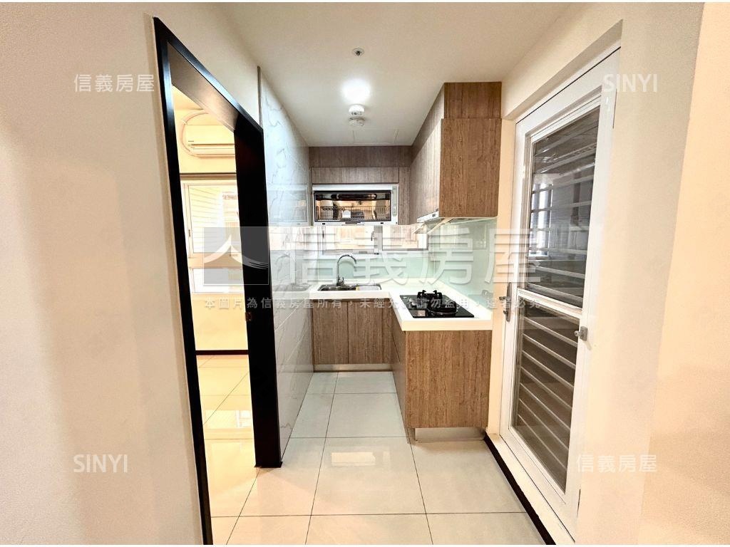 ⭐高樓層兩房車位⭐房屋室內格局與周邊環境