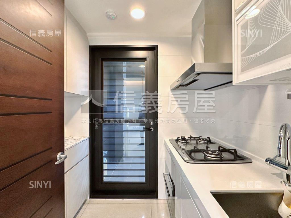 ＣＡＳＡ河岸觀精緻美兩房房屋室內格局與周邊環境