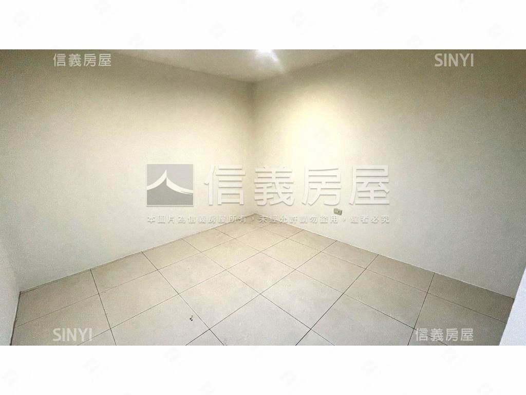 府中捷運★採光大空間房屋室內格局與周邊環境