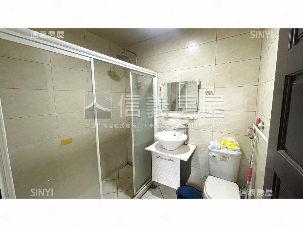 府中捷運★採光大空間房屋室內格局與周邊環境