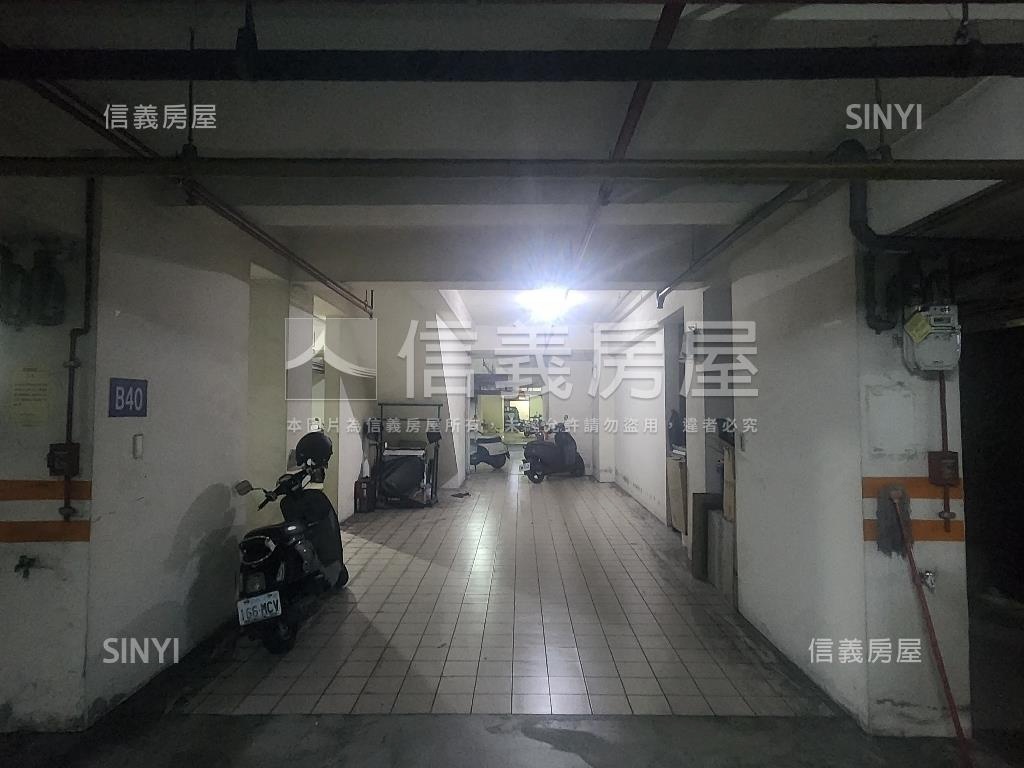 震後屋齡！東興大市美透店房屋室內格局與周邊環境