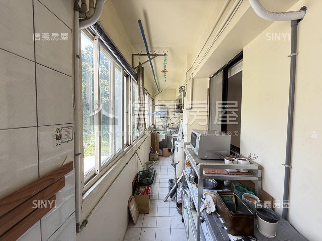 一層兩戶｜高樓靜謐視野宅房屋室內格局與周邊環境