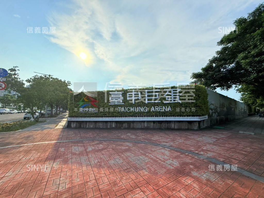 正１４期臨路別墅Ａ２房屋室內格局與周邊環境