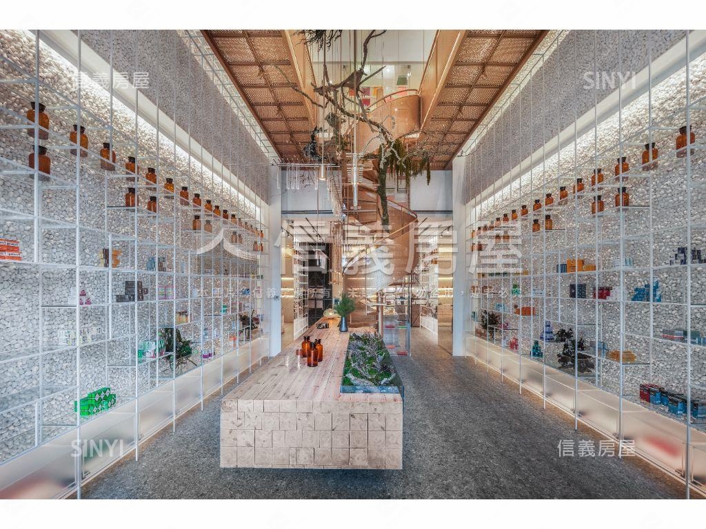 稀有釋出國家歌劇院前樓店房屋室內格局與周邊環境