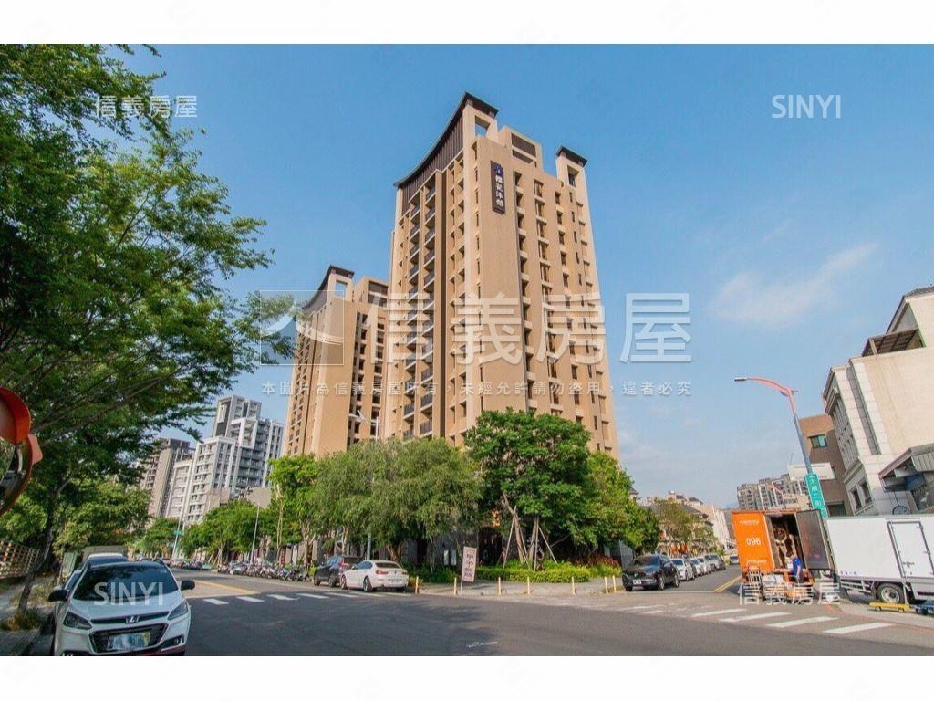 夯櫻花建設三房雙平車房屋室內格局與周邊環境