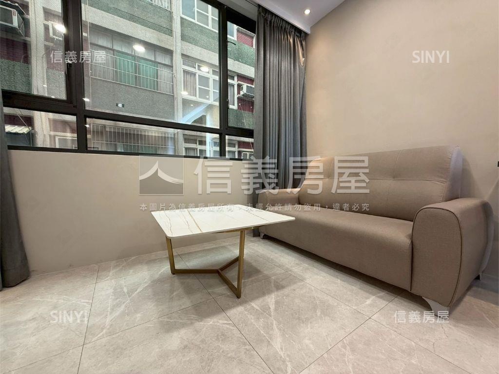 五甲保泰路活巷翻新透天房屋室內格局與周邊環境