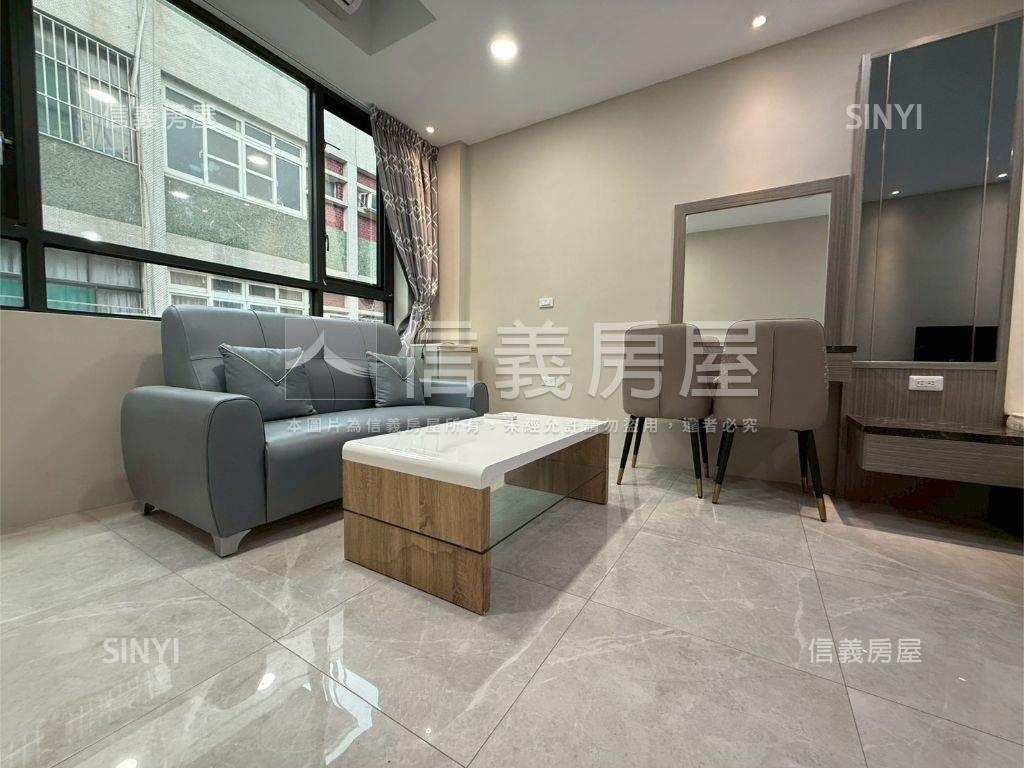 五甲保泰路活巷翻新透天房屋室內格局與周邊環境