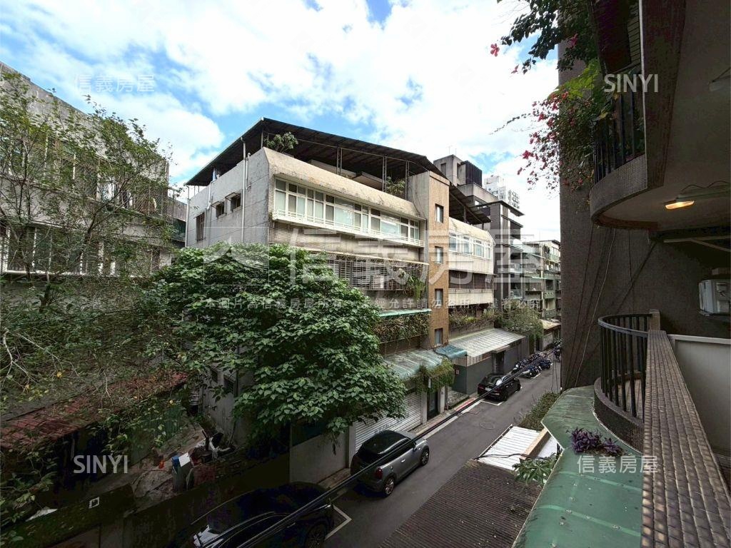 龍安龍門方正美廈房屋室內格局與周邊環境