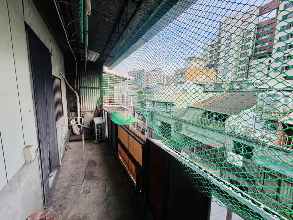 低總邊間三面採光公寓鼎佳房屋室內格局與周邊環境