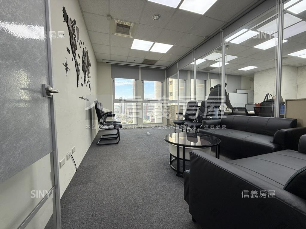 七期│親家市政廣場│商辦房屋室內格局與周邊環境