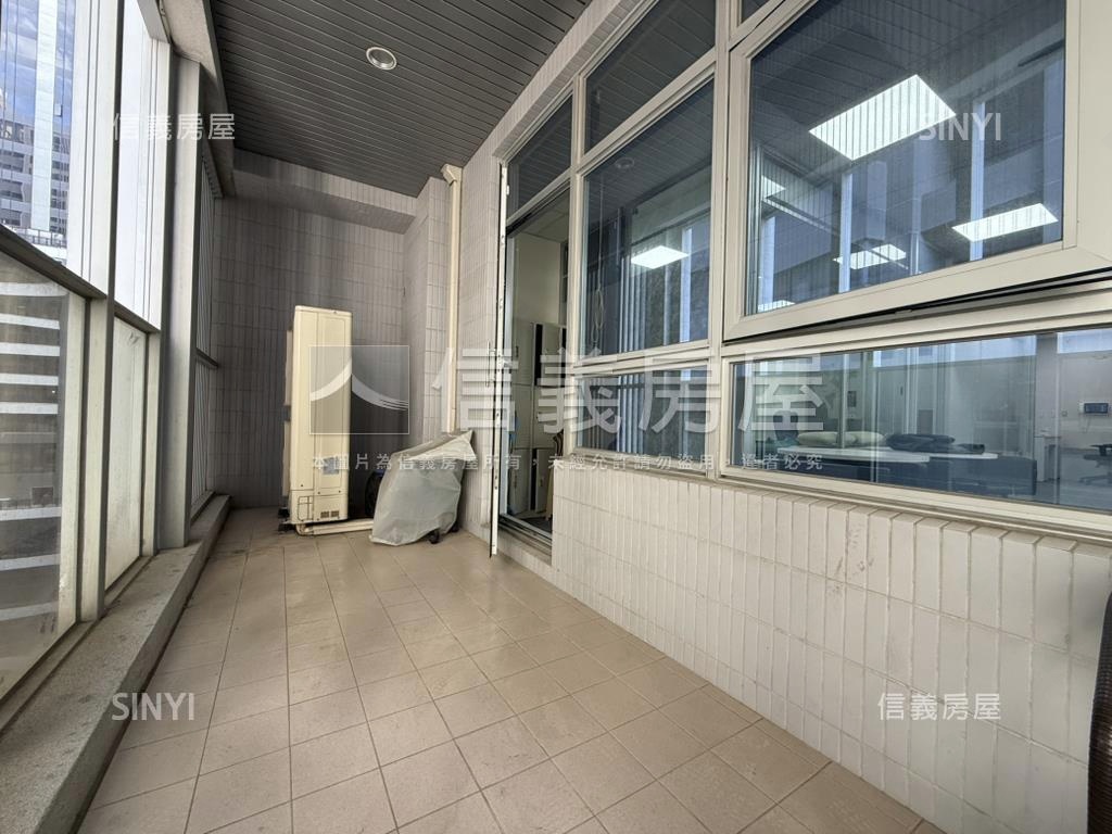 七期│親家市政廣場│商辦房屋室內格局與周邊環境