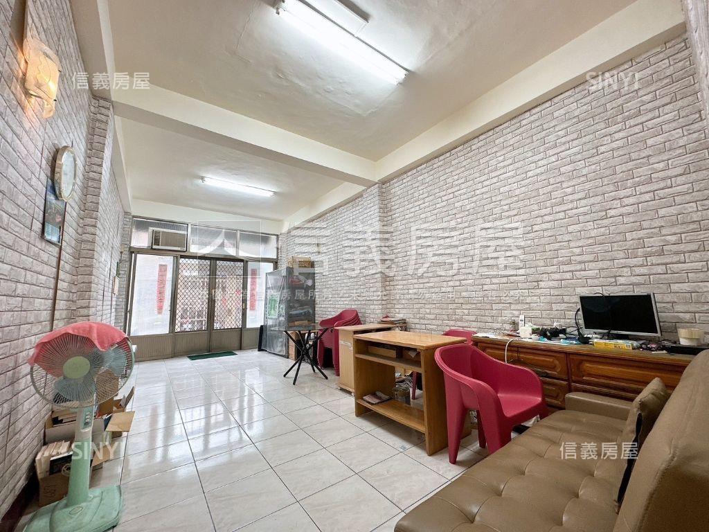 近陽明國中●活路透天房屋室內格局與周邊環境