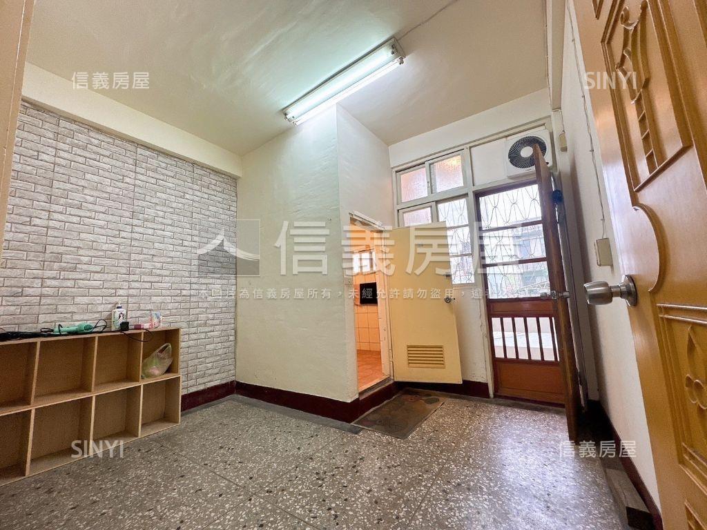 近陽明國中●活路透天房屋室內格局與周邊環境