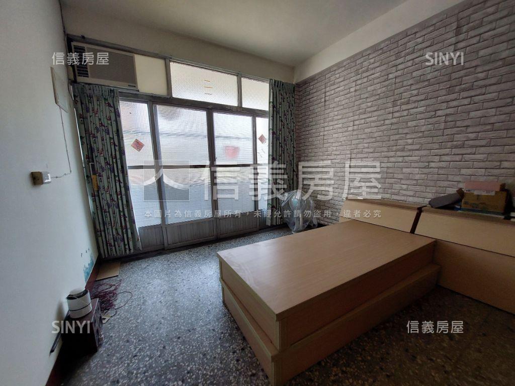 近陽明國中●活路透天房屋室內格局與周邊環境