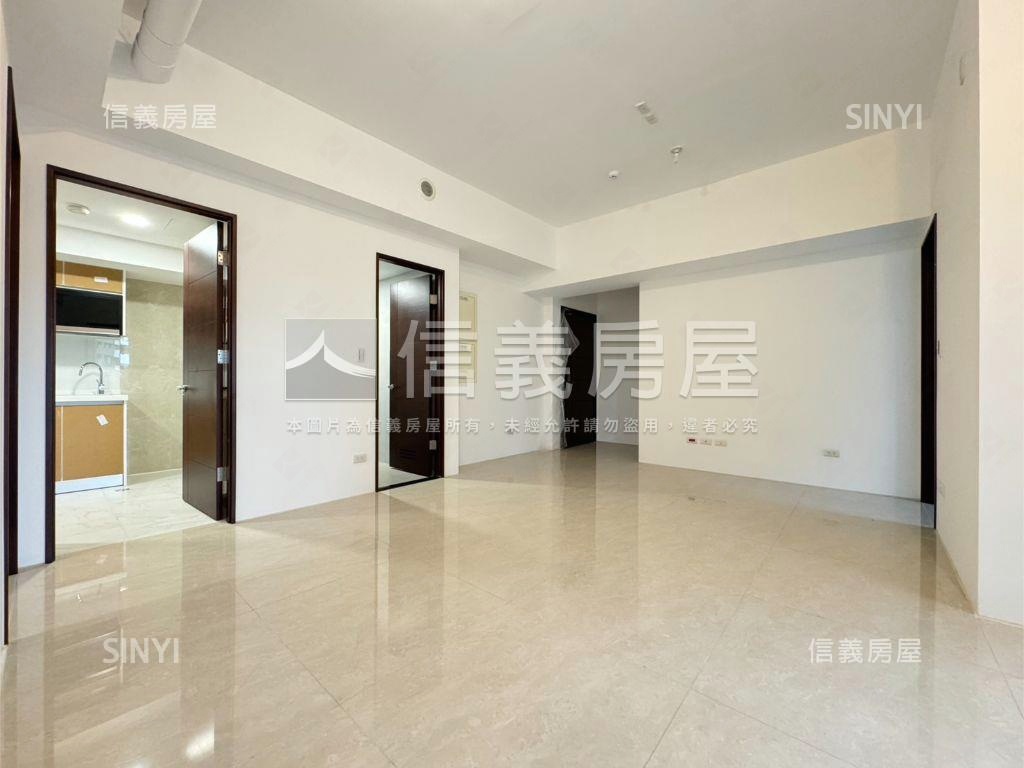 前後陽台水岸三房房屋室內格局與周邊環境