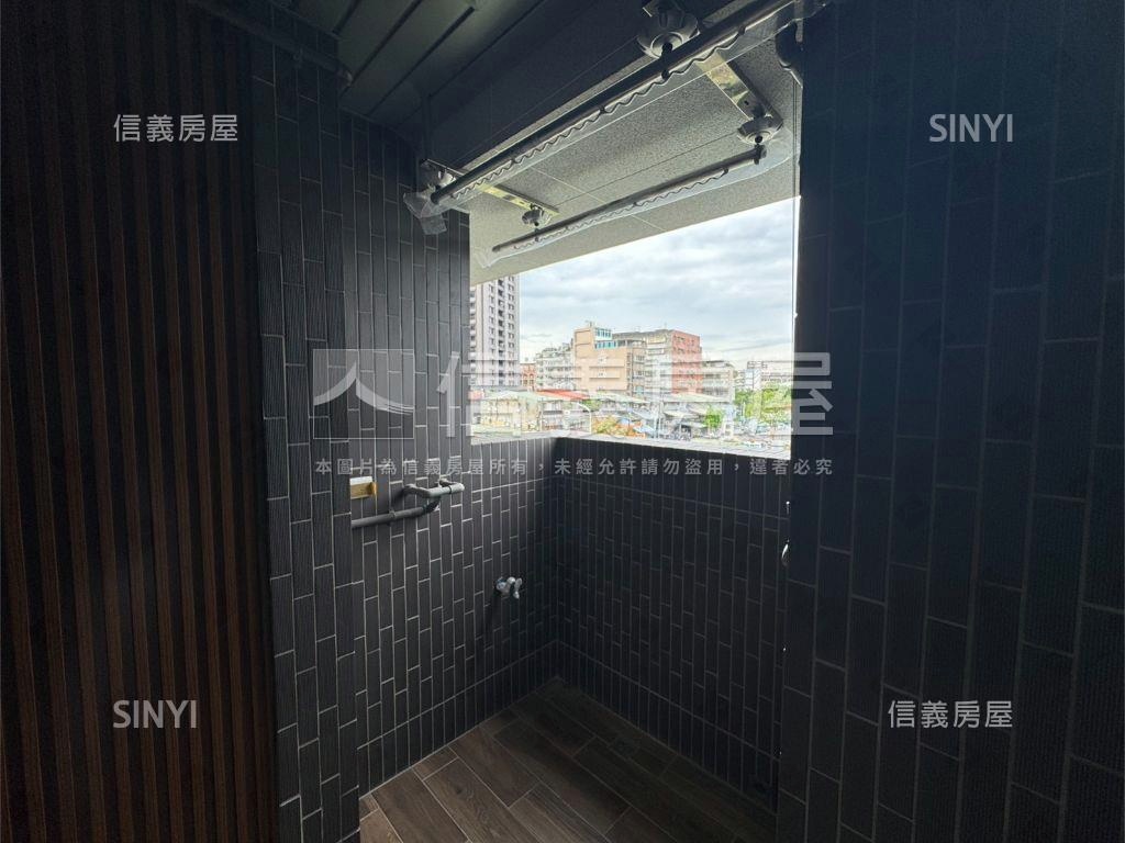 前後陽台水岸三房房屋室內格局與周邊環境