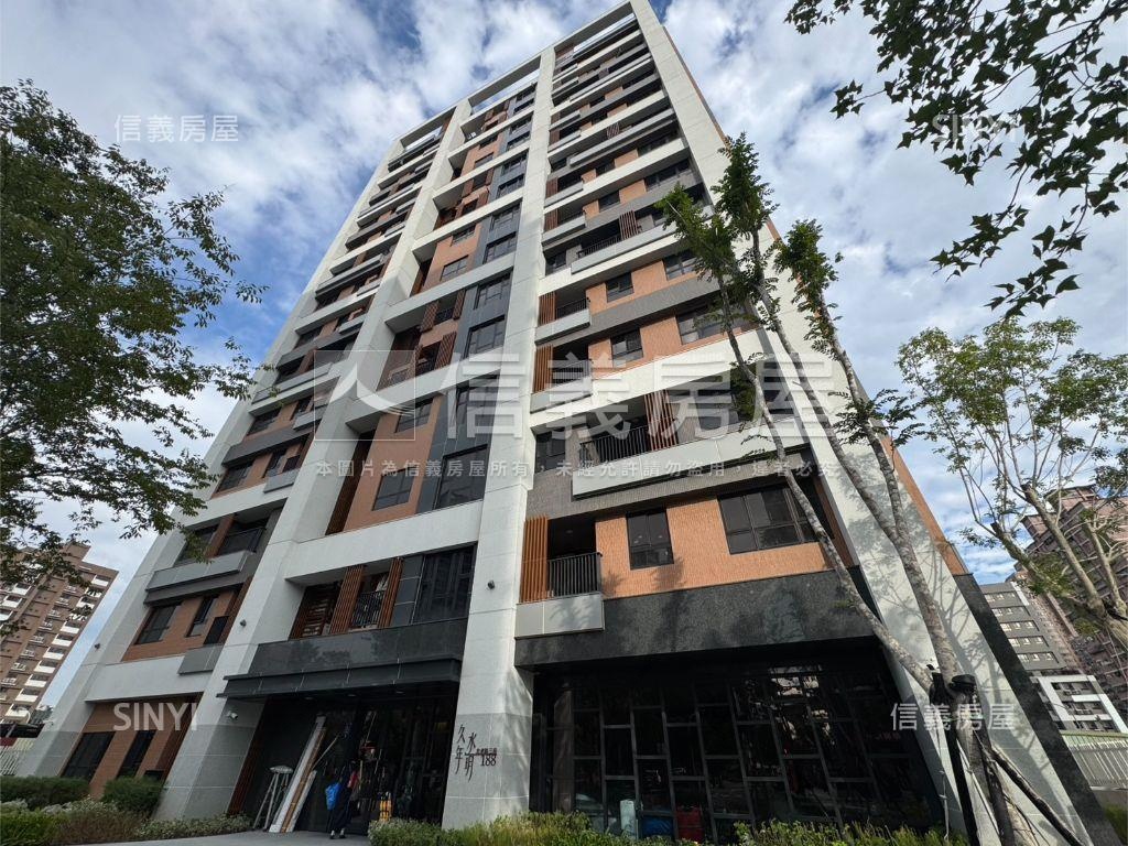 前後陽台水岸三房房屋室內格局與周邊環境