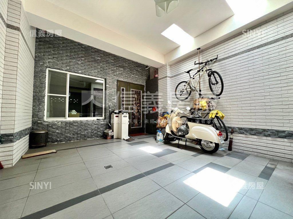 近長榮中學｜朝南質感車墅房屋室內格局與周邊環境