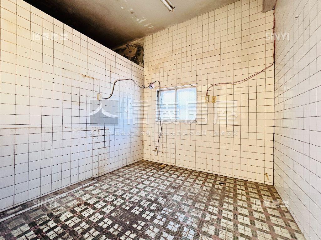 龜山中興路金店面房屋室內格局與周邊環境