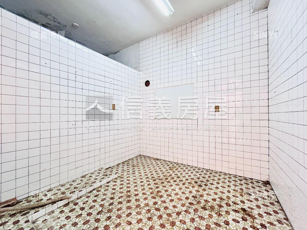 龜山中興路金店面房屋室內格局與周邊環境