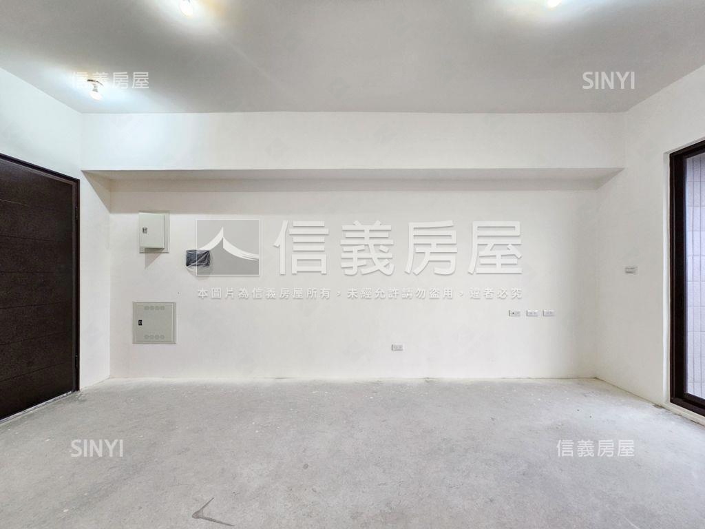 Ａ２０捷運旁景觀三房車位房屋室內格局與周邊環境