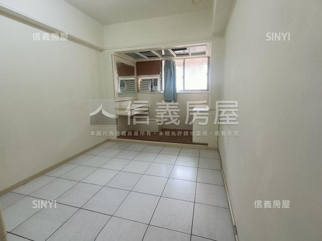 早安大直三房車位房屋室內格局與周邊環境