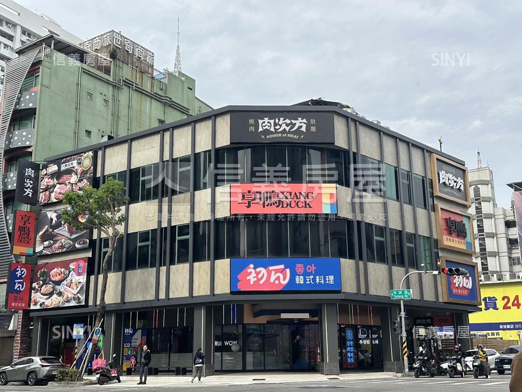 稀有角窗富民路住三土地房屋室內格局與周邊環境